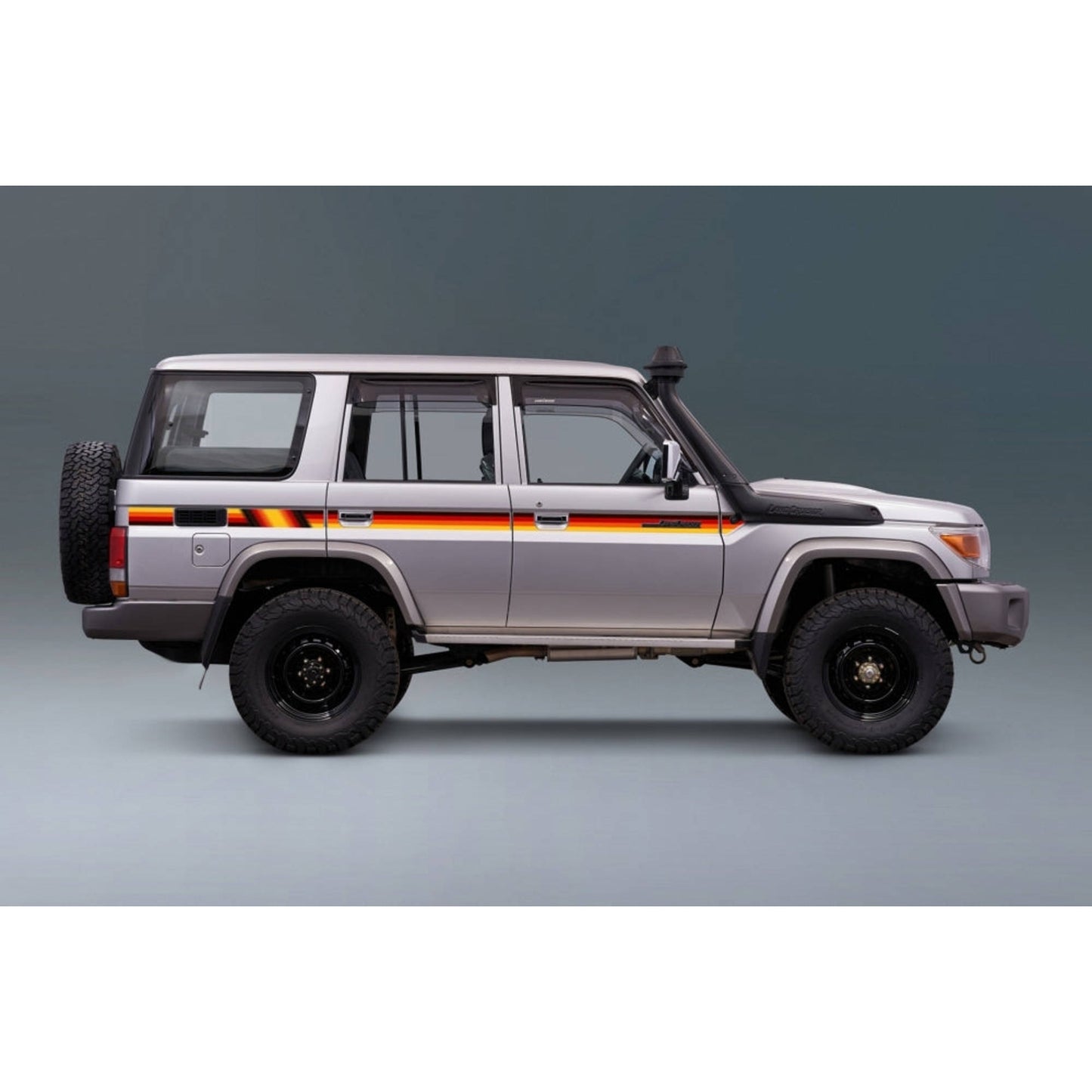 Decal Body Stripe Kit (Cooma) - 76 Series (2007-)