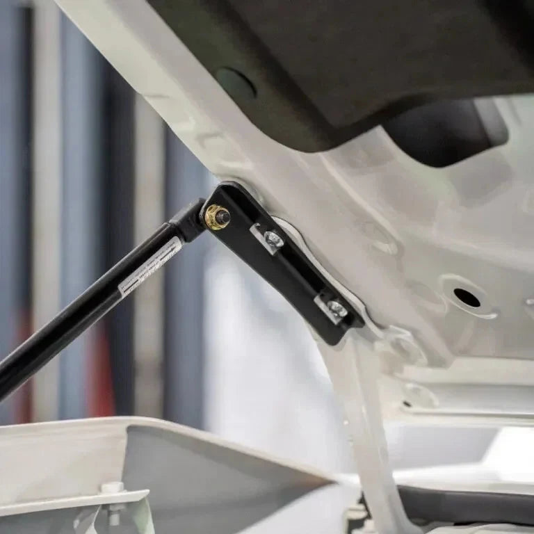 70 Series Land Cruiser Bonnet Gas Strut mounted to the bonnet bracket